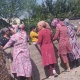 "Окуучулар батпай калган". Сузакта агай, эжейлер ашар жолу менен мектептин жаңы имаратын курууга пайдубал куюшту