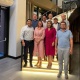 Бир партияга биригип, шайлоого аттанууга ниеттенген саясатчылардын сүрөтү