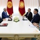 Садыр Жапаров Михаил Швыдкой, Полад Бүлбүл оглу жана Анатолий Иксановго мамлекеттик сыйлыктарды тапшырды