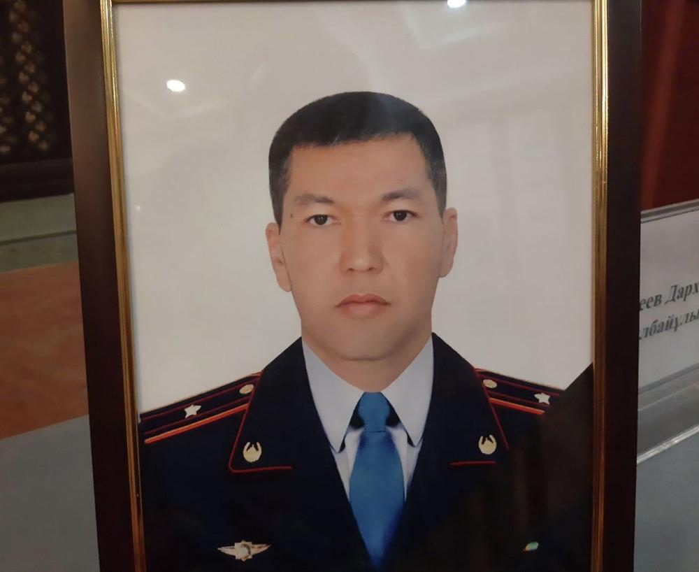 Дархан Сулеев