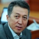 Депутат Мадеминов ИИМдин өкүлүнө: "Кандай негизде менин телефонумду тыңшоону сунуштадыңар?"