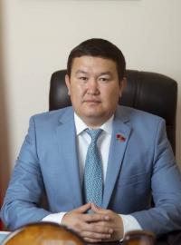 Акылбек Эшимовдун кармалышы боюнча: БШК тийиштүү органдар калыс иликтөө жүргүзөт деп ишенет