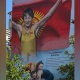 Бишкектеги көп кабаттуу үйдүн дубалына Айсулуу Тыныбекованын сүрөтү тартылды