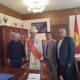 "Мен үчүн сыймык". Калмыкиянын мурдагы башчысы Кирсан Илюмжинов Таластын ардактуу атуулу болду