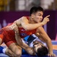 Дүйнөлүк күрөш уюму Эрназар Акматалиевдин салмак көтөргөнүн белгиледи (видео)