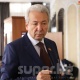 Мадумаров: "Тилдин ашмалтайын чыгарбай, бир тилде сүйлөсөңүздөр"