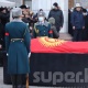 Экс-министр Конгантиевди акыркы сапарга узатуу зыйнатынан фоторепортаж