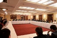 Талант Мамытов Орусиядагы кыргыздар менен жолукту