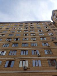 Таң эрте өз жанын кыюуга аракет кылган 18 жаштагы кыз куткарылды