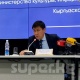 Алмазбек Бейшеналиев ЖОЖго эки жолу тапшыруу тууралуу түшүндүрмө берди (видео)